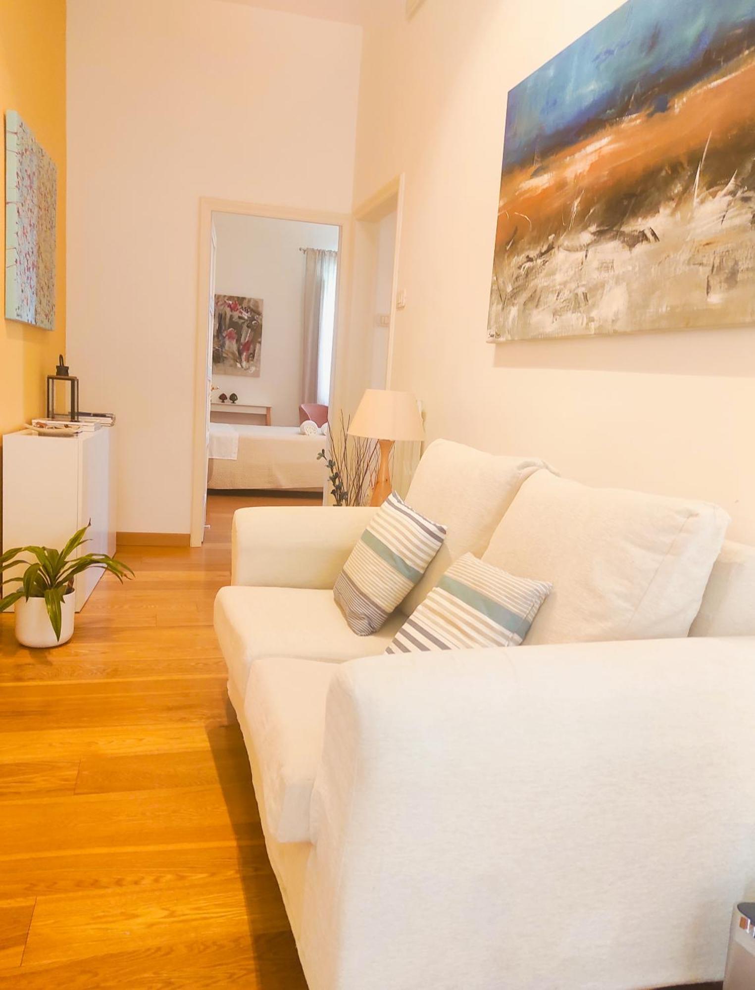 Calogiuri Nest Apartment Lecce Luaran gambar