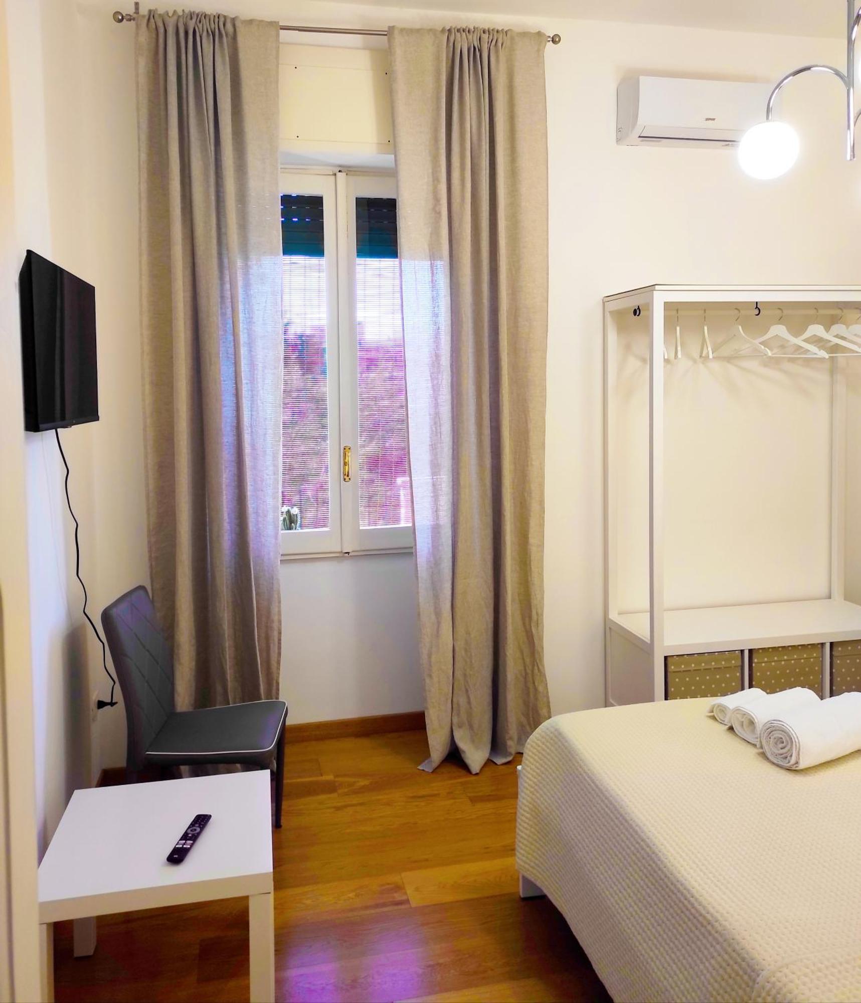Calogiuri Nest Apartment Lecce Luaran gambar