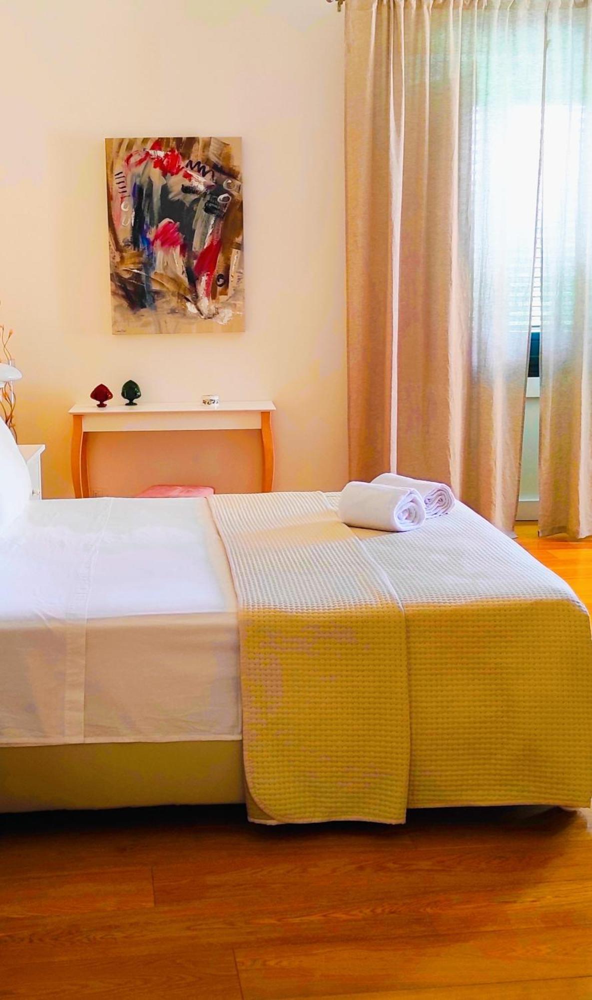 Calogiuri Nest Apartment Lecce Luaran gambar